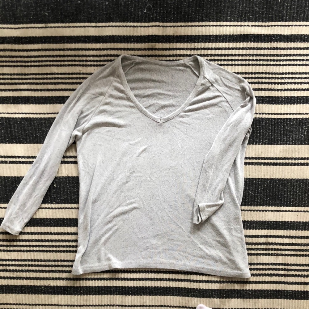 Brandy Melville oversized v neck sweater gray knit